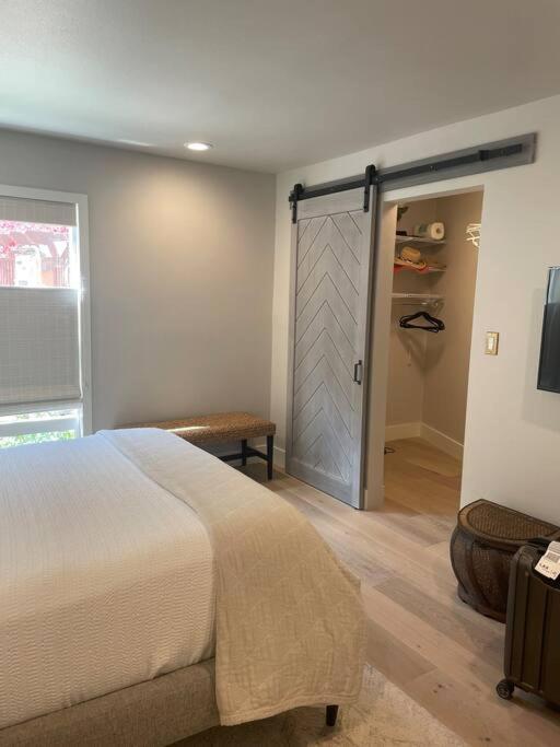 Appartamento The Santa Monica Area, Any Days,newly Remodeled *